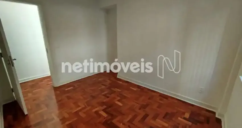 Apartamento com 3 quartos para alugar na Rua Caiubi, 474, Perdizes, São Paulo