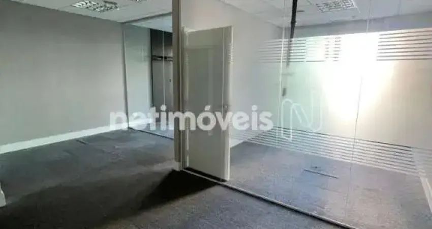 Sala comercial com 3 salas para alugar na Avenida Doutor Chucri Zaidan, 1550, Vila São Francisco (Zona Sul), São Paulo