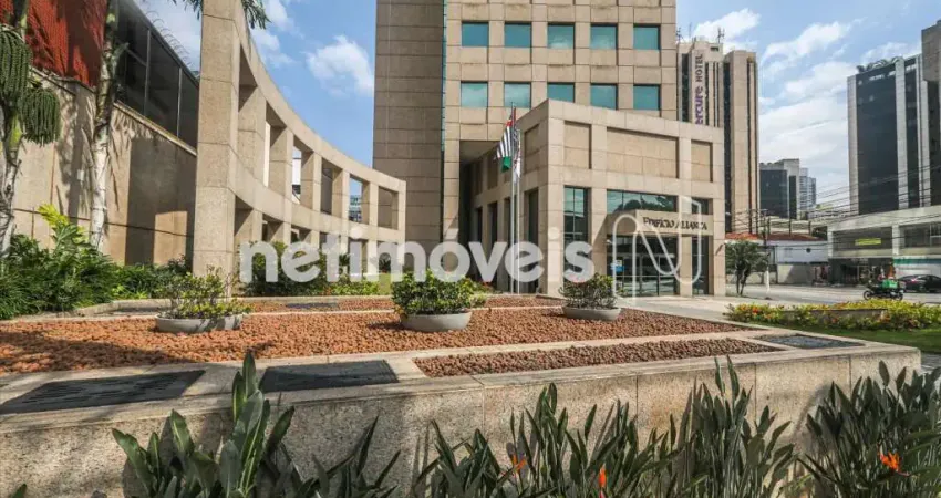 Sala comercial para alugar na Rua Verbo Divino, Chácara Santo Antônio, São Paulo