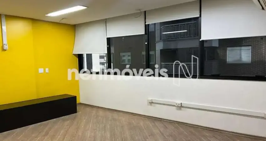 Sala comercial para alugar na Rua São Tomé, Vila Olímpia, São Paulo