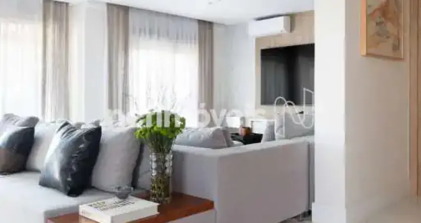 Apartamento com 3 quartos para alugar na Rua Ceará, 529, Consolação, São Paulo