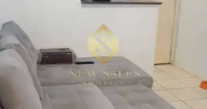 Apartamento- 2 quartos, quintal privativo, 1 vaga- lot. chac. bela vista