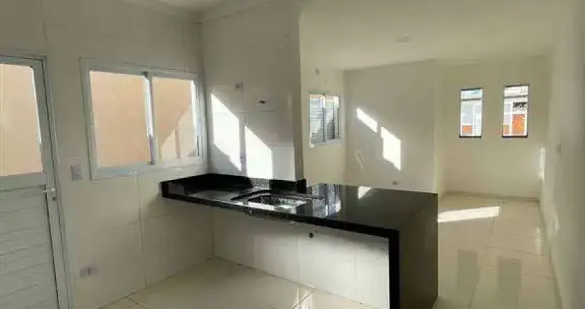 OPORTUNIDADE, SOBREPOSTA NO PORCELANATO, CONDOMINIO COM SÓ 2 CASAS VEM VER, FINANCIA!!