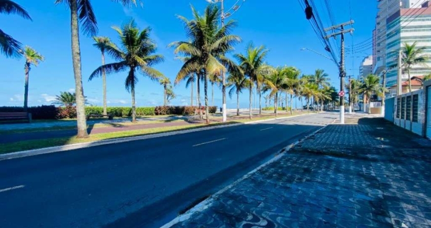Linda Kit Revertida para 1 dorm em Prédio Frente Mar - Financia!