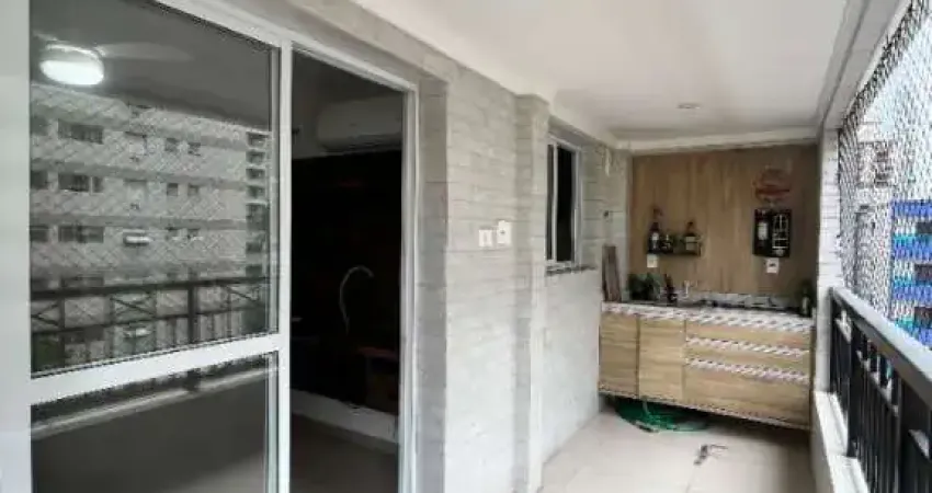 Apartamento com 1 dorm sendo 1 suíte em Prédio Alto Padrão! Confira!