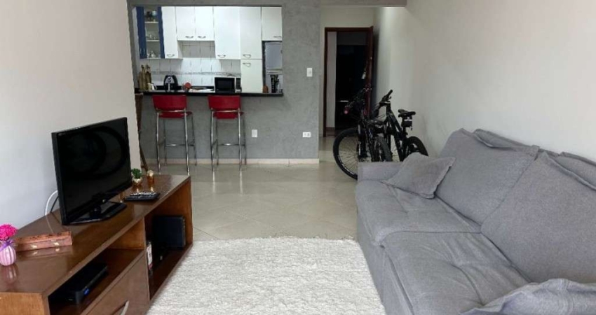 Apartamento na Guilhermina com 1 dorm - Varanda e 200 mts do mar!
