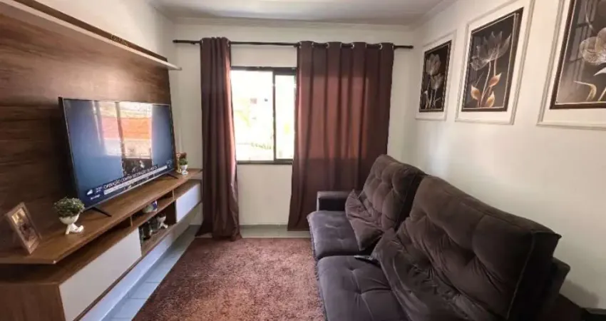 Apartamento com 1 dorm - Elevador - Churrasqueira Coletiva!