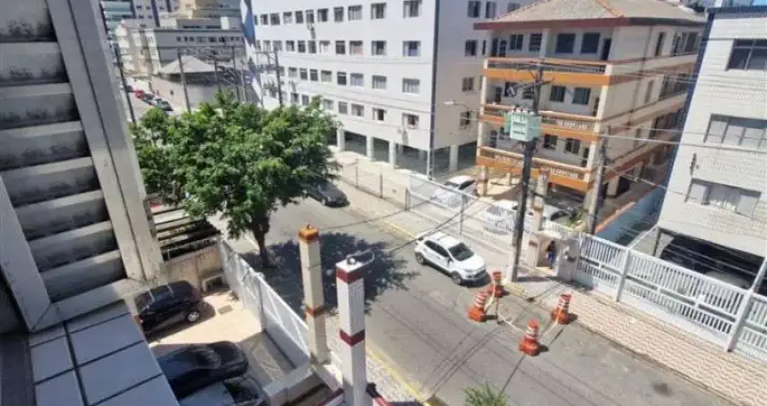 Canto do Forte - Kitão Frente Rua c/ Vaga - 215 mil à vista