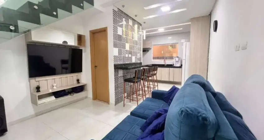 Linda Casa condomínio mobiliada, pertinho da praia!!