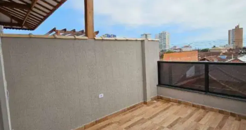 Oportunidade!! Sobrado triplex, 03 dorms, sacada e área gourmet!