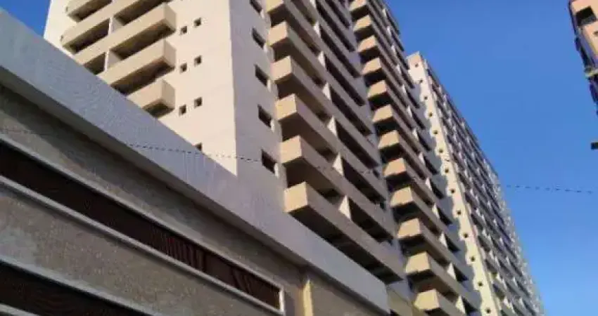 Baixou o preço!! 2 suítes em prédio frente mar com vista para o mar em andar alto!