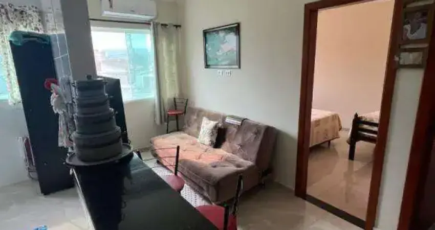 Casa de condomínio com 2 dorms - lado praia no caiçara - venha conhecer!