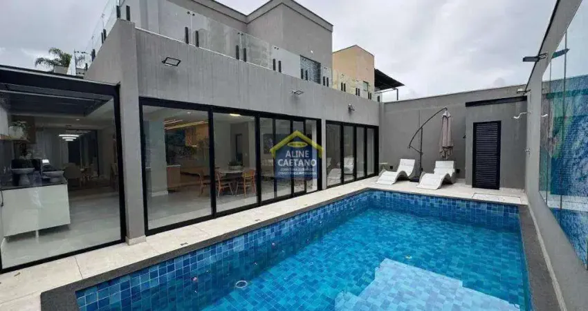 Espaçoso sobrado à venda no canto do forte - 3 suítes e piscina!!