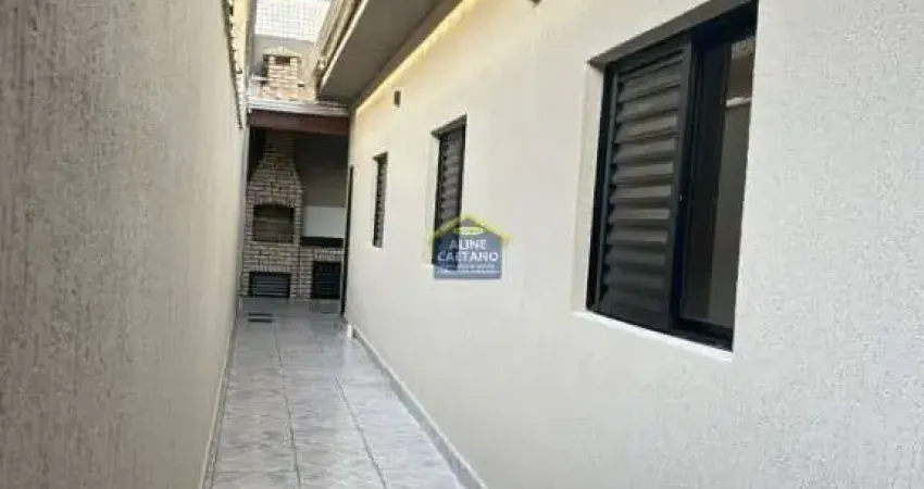 Oportunidade casa 3 dormitorios  reformada individual na guilhermina por apenas r$ 650.000,00