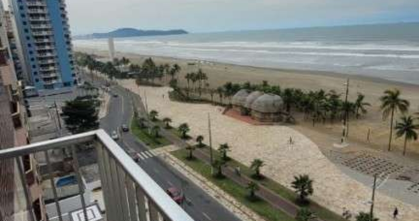 Totalmente frente mar, na Vila Tupi em Praia Grande.