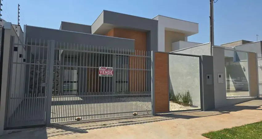 Casa com 3 quartos à venda no Jardim Pilar, Maringá