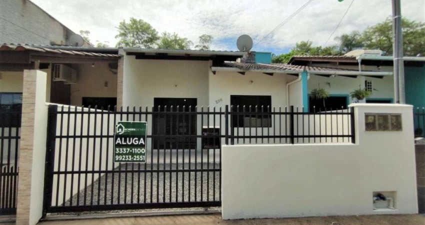 Casa com 2 dormitórios para alugar, 80 m² por R$ 1.620,59/mês - Itoupava Central - Blumenau/SC
