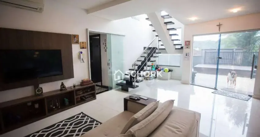Casa com 3 dormitórios à venda, 288 m² por R$ 1.484.000,00 - Velha - Blumenau/SC