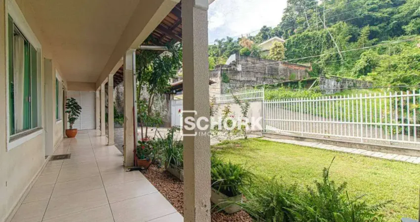 Casa com 4 dormitórios à venda, 270 m² por r$ 850.000,00 - escola agrícola - blumenau/sc