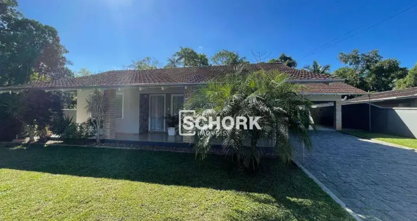 Casa com 3 dormitórios à venda, 224 m² por r$ 1.100.000,00 - centro - pomerode/sc