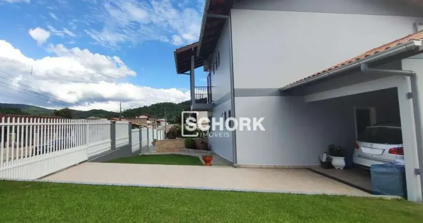 Casa com 3 dormitórios à venda, 200 m² por R$ 1.050.000,00 - Velha - Blumenau/SC