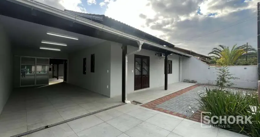 Casa com 2 dormitórios para alugar, 182 m² por R$ 3.650,00/mês - Itoupava Central - Blumenau/SC