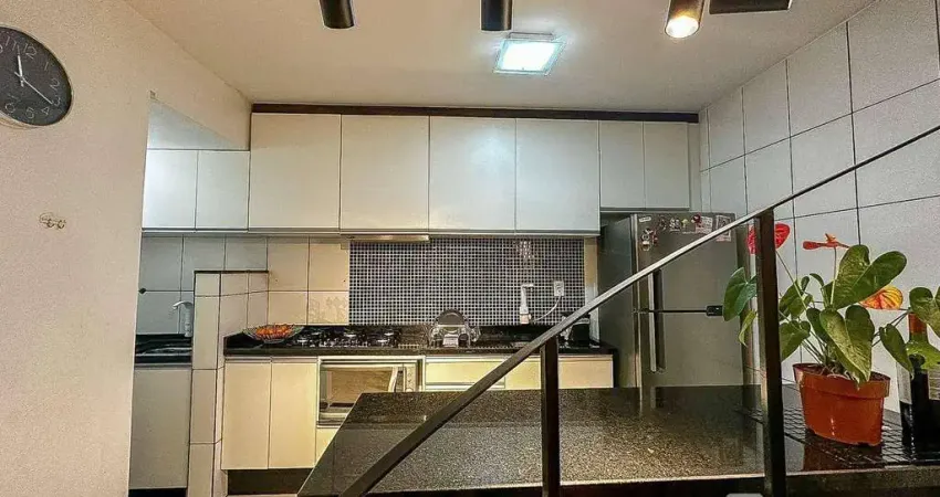 Apartamento com 2 dormitórios à venda, 66 m² por R$ 495.000,00 - Ponta Aguda - Blumenau/SC