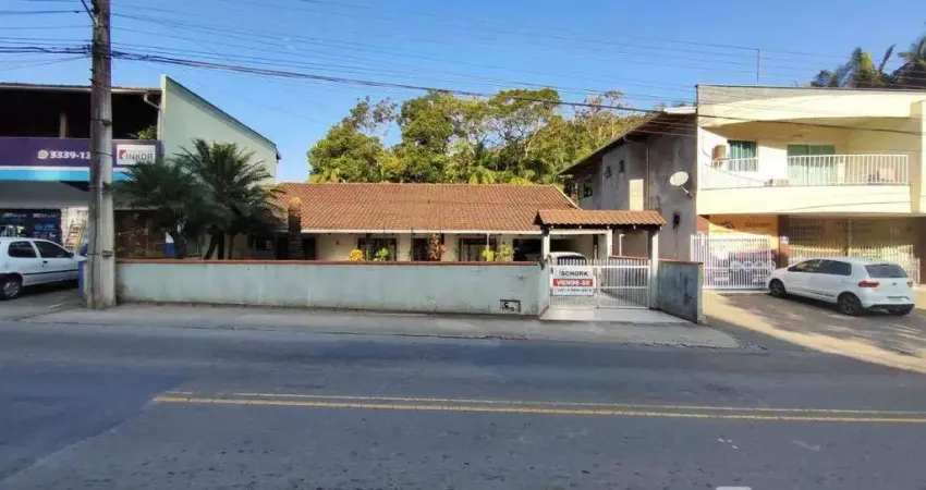 Casa com 3 dormitórios à venda, 205 m² por R$ 1.500.000,00 - Fortaleza - Blumenau/SC