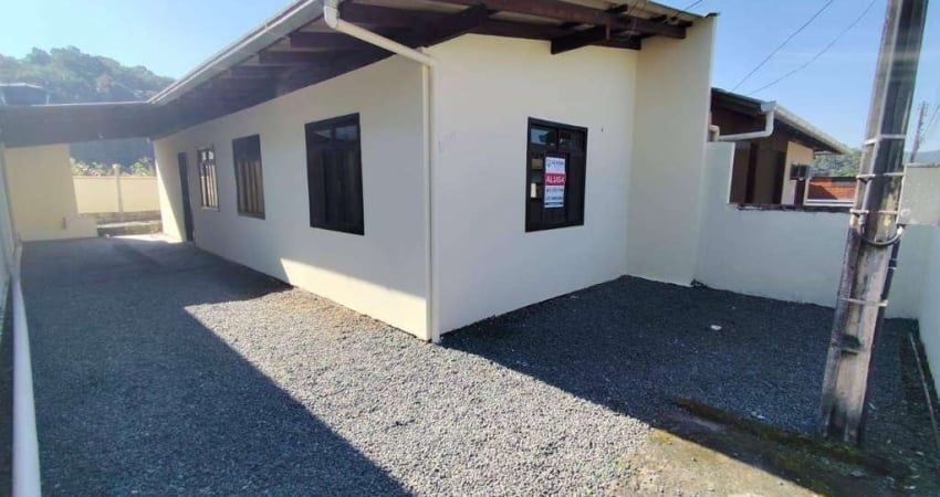 Casa com 2 dormitórios para alugar, 80 m² por R$ 1.400,00/mês - Itoupava Central - Blumenau/SC