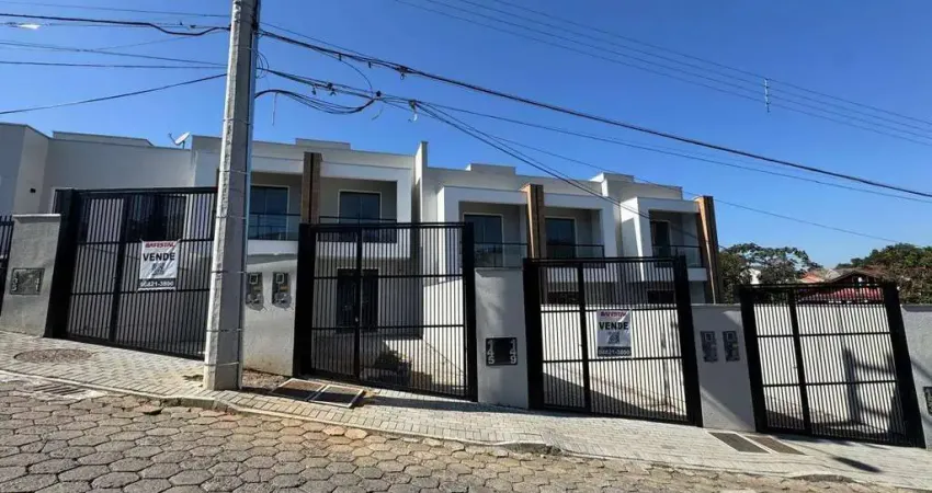 Sobrado com 2 dormitórios à venda, 126 m² por R$ 530.000,00 - Itoupava Central - Blumenau/SC