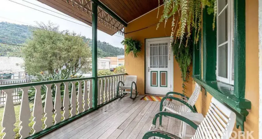 Casa com 5 dormitórios à venda, 303 m² por r$ 1.500.000,00 - ribeirão fresco - blumenau/sc