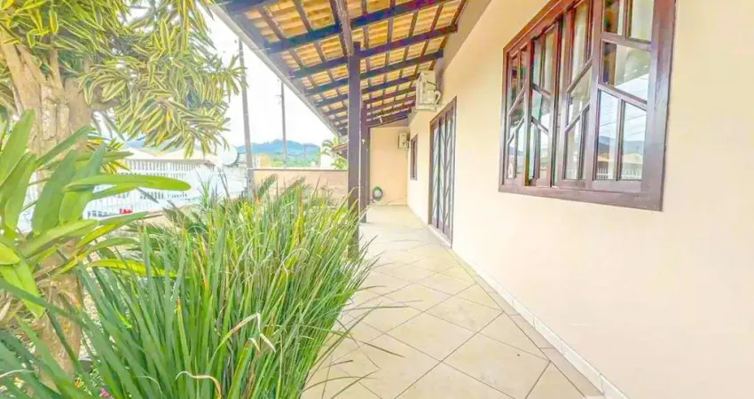 Casa com 4 dormitórios à venda, 120 m² por r$ 520.000,00 - itoupava central - blumenau/sc