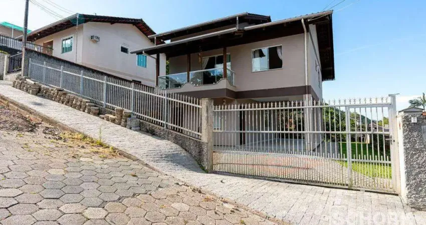 Casa com 2 dormitórios à venda, 185 m² por R$ 735.000,00 - Itoupava Central - Blumenau/SC