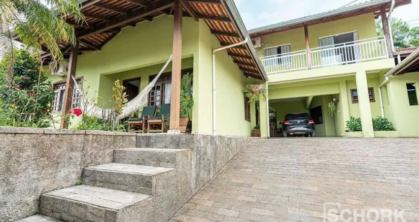 Casa com 4 dormitórios à venda, 206 m² por R$ 795.000,00 - Passo Manso - Blumenau/SC