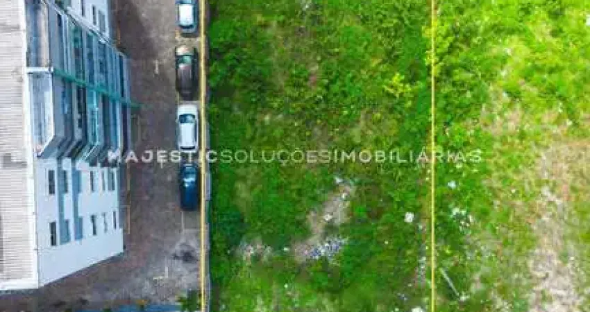 Vendo um terreno a 1 quadra da av. são luís rei de frança, próximo ao incra turu