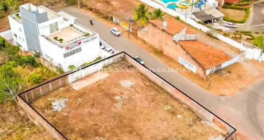 Vendo terreno de esquina próximo da praia litorânea e holandeses