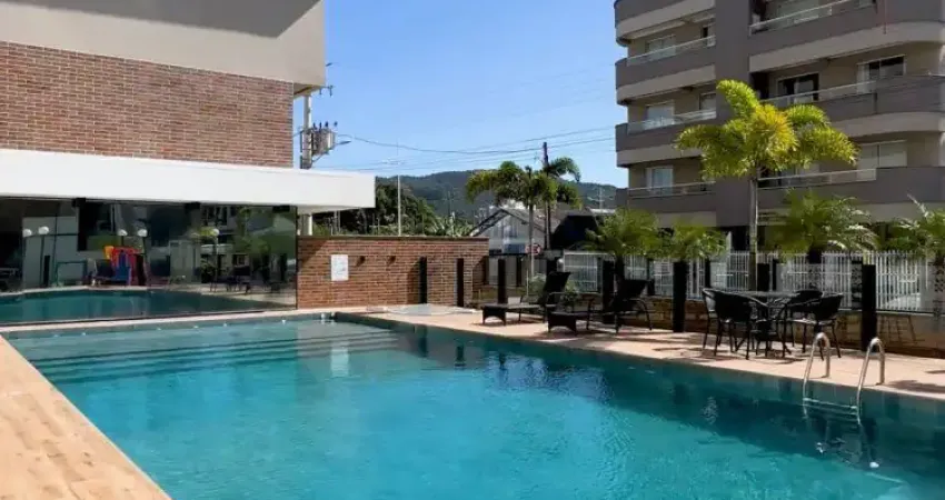 Lindo Apartamento 02 dormitórios, sendo  01 Suíte -Mobiliado
