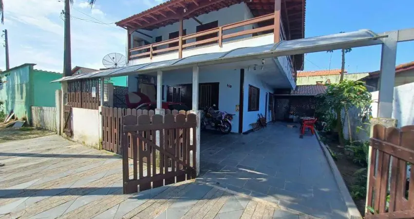 Casa com 4 quartos à venda na Vila Loty, Itanhaém 