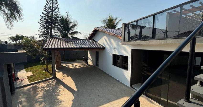 Casa à venda em Itanhaém, Baln Bopiranga, com 3 quartos, com 127.93 m²