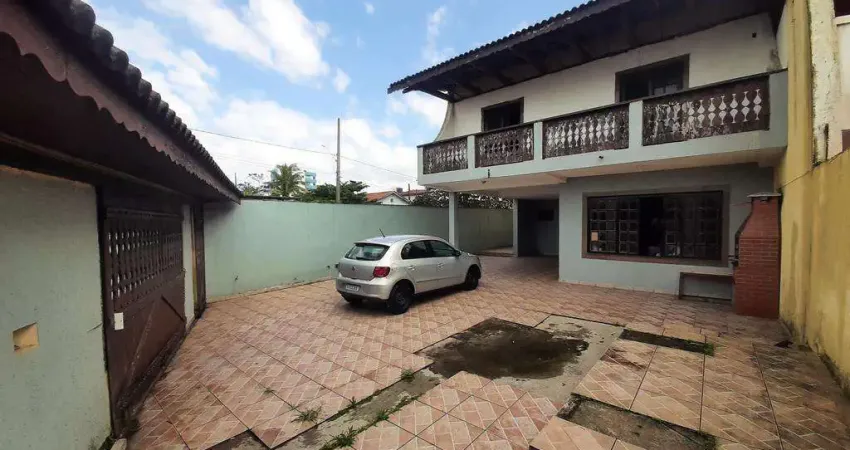 Sobrado à venda em Mongaguá, Agenor de Campos, com 2 suítes, com 311.52 m²