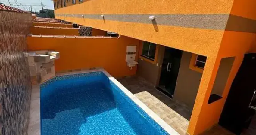 Sobrado à venda em Itanhaém, null, com 2 suítes, com 77 m²