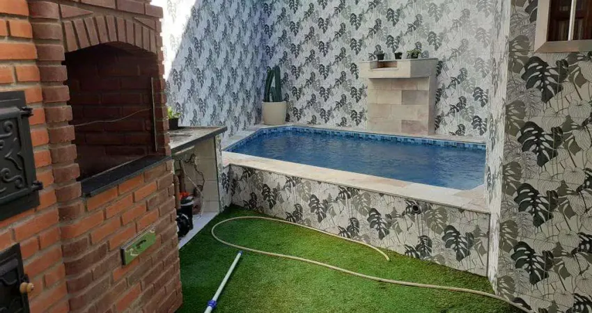 Casa com 3 dorms, Vila Anhanguera, Mongaguá - R$ 370 mil, Cod: 70509018