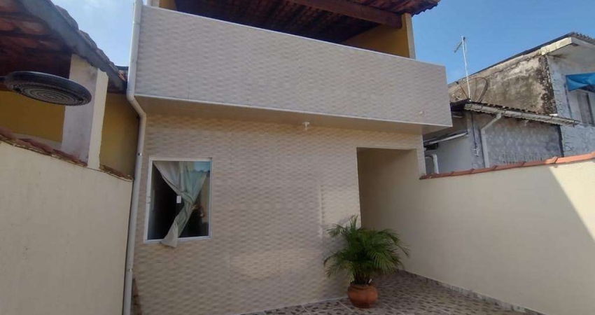 Sobrado à venda em Mongaguá, Balneário Itaguai, com 2 quartos, com 97 m²