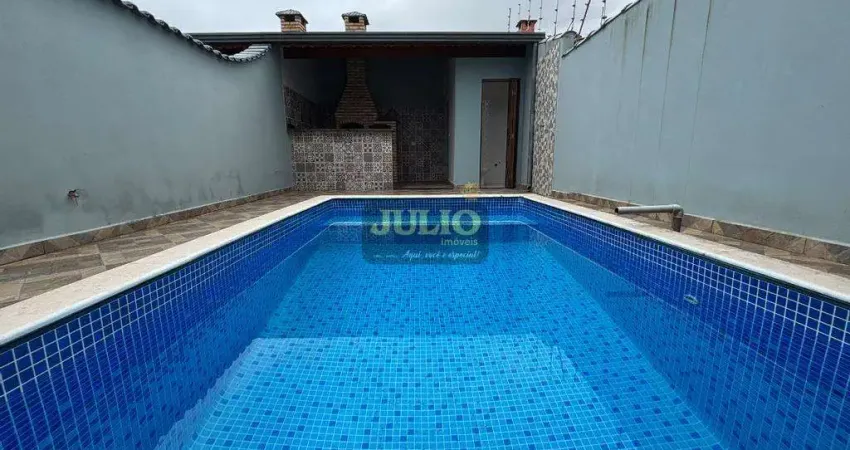 Casa com piscina à venda em itanhaém - 3 dorm, 2 vagas cobertas, área gourmet