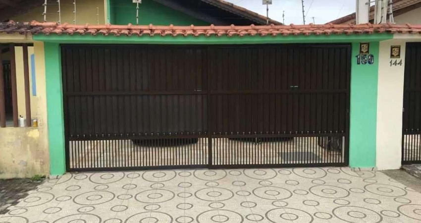 Casa à Venda na Vila Atlântica Mongaguá | 2 Dormitórios, Suíte e Churrasqueira