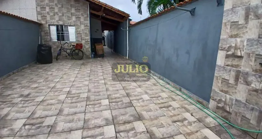 Casa à venda em Mongaguá, Flórida Mirim, com 2 quartos, com 66.6 m²