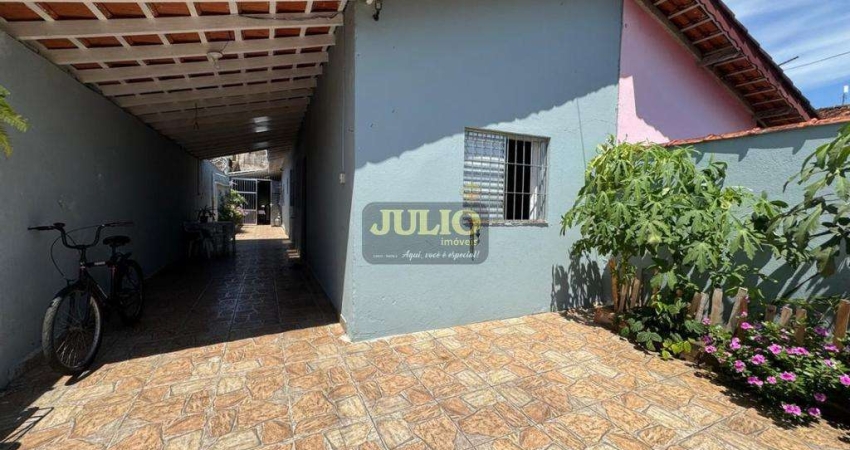 Casa à venda em Mongaguá, Balneário Itaguai, com 3 quartos, com 104.69 m²