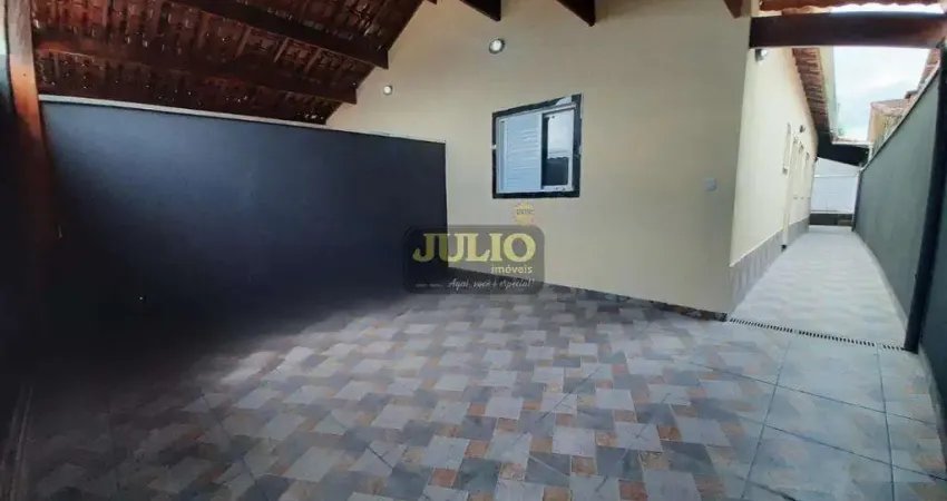 ✅ Casa à Venda em Agenor de Campos, Mongaguá — 2 Dormitórios, Suíte, Piscina e Churrasqueira!