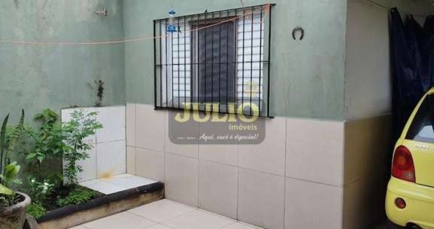 Casa Térrea à Venda em Mongaguá com Suíte – Próxima à Praia – R$ 225.000,00