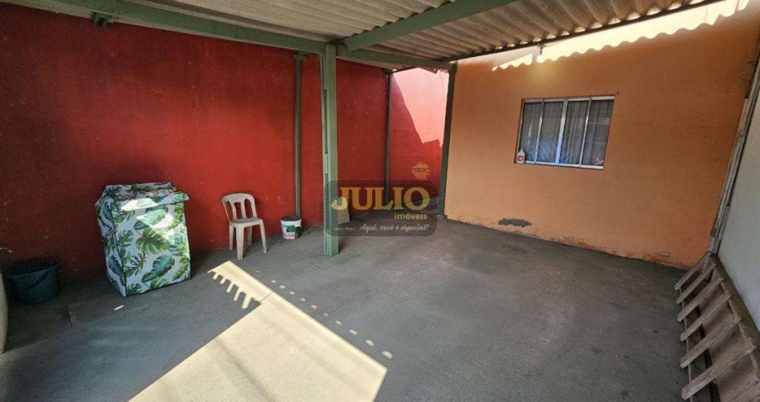 Casa à Venda em Mongaguá – 2 Dormitórios, 2 Vagas Cobertas e Área de Lazer